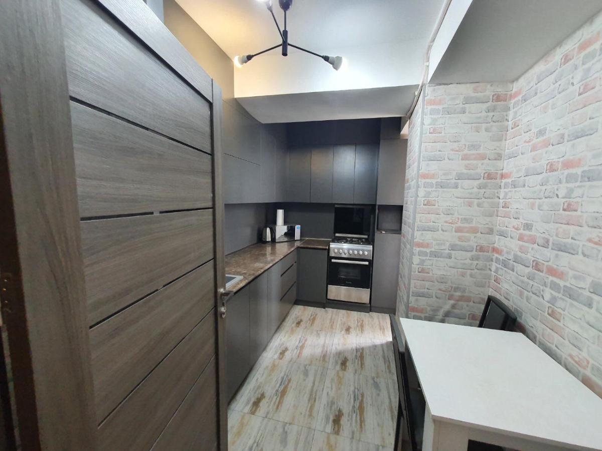 Apartment In Yerevan On Amiryan Street Dış mekan fotoğraf